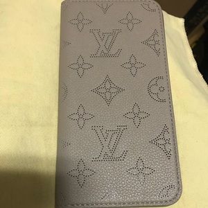 Louis Vuitton IPhone 7 Plus case